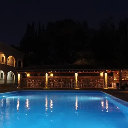 Karmar アパートホテル